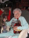 old-people-that-know-how-to-party-hard-30.jpg