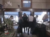 1646139358235.gif