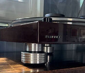 best-ISO-acoustics-isolation-feet-for-fluance-RT-turntables.jpg