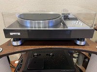 pioneer-Series-20-PLC-590-turntable-upgrade-parts-feet.jpg