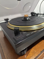 buy-isolation-feet-Reloop-TURN-5-Turntables (2).png