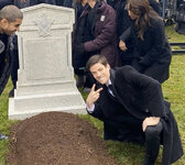 Grant_Gustin_Next_To_Oliver_Queen's_Grave.jpg